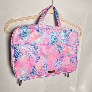Lilly Pulitzer travel makeup bag